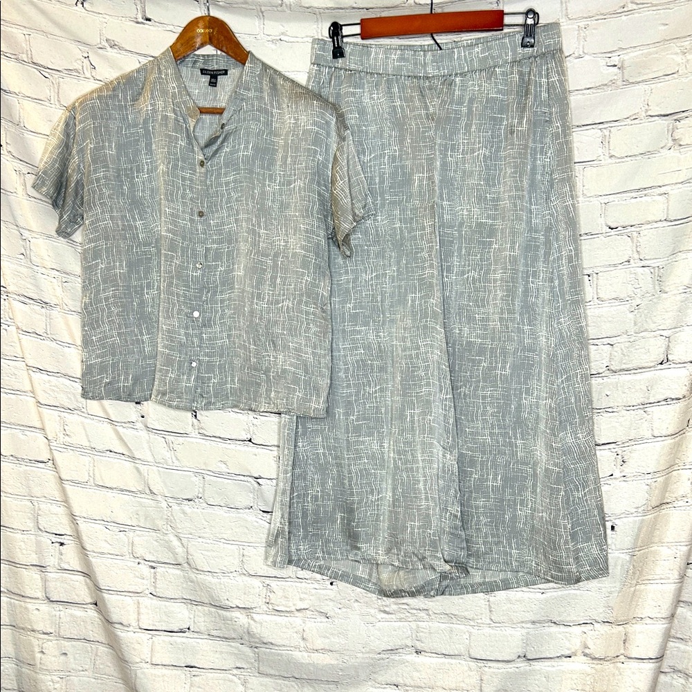 Eileen Fisher Gray Short Sleeve Button-Up Blouse Cropped Wide Leg Pant Set
